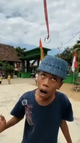 kukgeru empujeru.. #fyp #fypシ #berandatiktok #TikTokTainment #lomba17agustus #ngakak #viral 