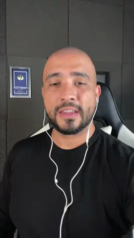 Pare de perder dinhejro com apostas. 