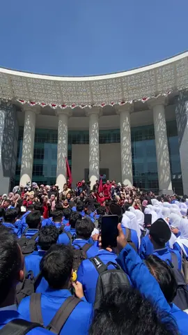 gokil🤩 #pesonataaruf2023 #kuliahperdana #fhuii #fakultashukumuii #universitasislamindonesia #uii 