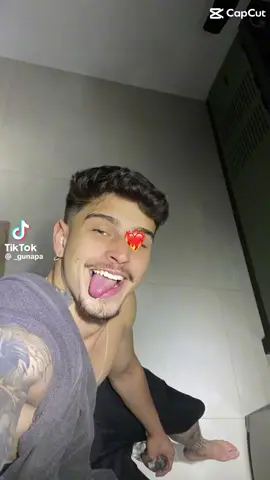 que homen 🥵 #vaiprofycaramba #tiktok #gatos #sensual #homens #fyp 