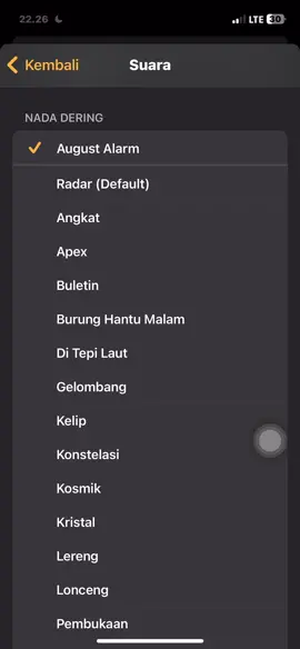 Akhirnya bisaaa juga tiap pagi dibangunin mama taylor👋🏻 🥲#augusttaylorswift #alarmtaylorsversion 