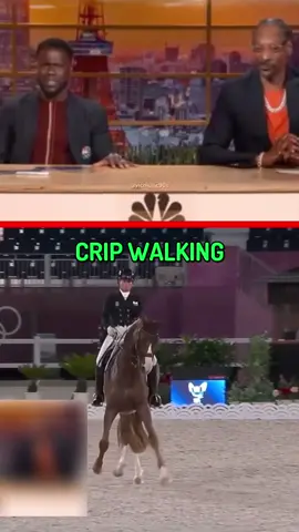 Lost it when Snoop just started throwing g*ng signs for the horse..😂💯 🎥Via: Peacock /YT