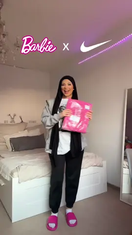Barbie x Nike 💕 #foryou #viral #letsgoviral #OOTD #barbie #nike #outfit #barbieoutfit Ig’omgmerosh 