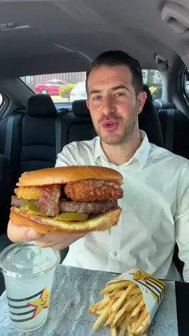 Trying The El Diablo Burger From @Carl’s Jr. For Lunch. Only Available Through August 29th! #ad #eldiablo #carlsjrpartner #burger #foodtiktok #burgertok #foodtiktok 