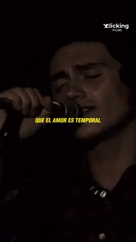 Afuera - Caifanes 🎶 Nadie es nada, solo adentro. #lyricsvideo #rolitaschidas #Caifanes #caifanesmx #rocksong #afuera #rock #paratii #lyrics #fyp #songs #feelings #letras #rockenespañol 