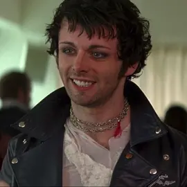 twink angel who? #thornejamison #michaelsheen #thornejamisonedit #lawsofattraction #michaelsheenedit #explore #fyp #aziraphale #gmfu #edits #omgpage 