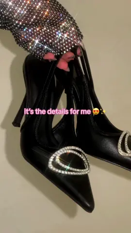 Steal the show in “VALERIA” 🖤🔥 #misslola #tiktokshop #heelslove #heelsaddict #sparklyheels #heelsyouneed #bdayheels #datenightoutfit #clubootd #heelsforanyoccasions 