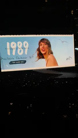 I AM NOT OKAY #latstheerastour #theerastour #1989tv #taylornation #theerastour #1989TaylorsVersion #tstheerastouroutfits #tstheerastourla #ERASTOUR #taylorswift #TSTheErasTour 