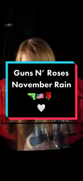 Guns N’ Roses - November Rain . Tokyo Dome Live ‘92 . #gunsnroses🌹🔫 #novemberrain #useyourillusion #I #90s #classic #rock #concert #live #music #tokyo #axlrose #slash #duffmckagan #mattsorum #gilbyclarke #⚜️DavidsSaint-Claire⚜️ #diemusikmaschine🖤 #pretty #song #imissyou #Love #you #legends #smile #recuerdos  #rain #remember #losangeles #california #eeuu 