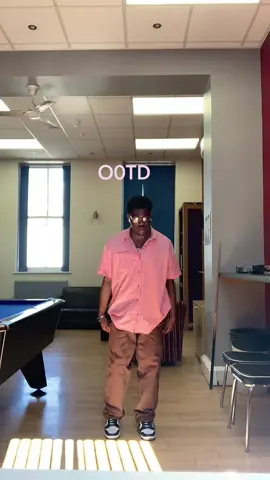 🎈OOTD - 10/8/2023  #OOTD #fypシ #__allenthegreat #fashioninspo #blackmen #viral #pink #colorcombo 