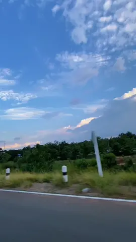 #สตอรี่ท้องฟ้า #เธรด #ท้องฟ้าสวย #ขับรถเล่น