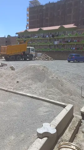 We deal with all types of cabro #kenya #architect #254 #contractor #fundi #slabs #pavement #cabroworks #fyp #constructionkenya #jenga #kenyantiktok #kenyantiktok🇰🇪 #tiktok #constructionkenya #fypシ #work #exteriordesign #exterior  #realestate 