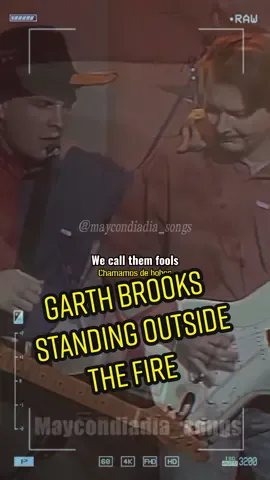 🎶🎧🎤🎼 Garth Brooks Standing outside the fire 1994! #garthbrooks #90music #countrymusic #musicas #songs #anos90 #tiktokmusic #lyrics_songs #maycondiadia #foryoupage #lovesong #capcut #Flashback 