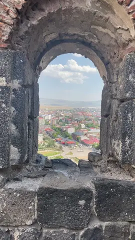 Kars kalesi #memleket #kars36 #ardahan75 #kürtçeşarkılar #kürtçemüzik #zımanakurdi #beniöneçıkart #keşfetteyizzz #takipetmdengeçmeyeyin❤️ #tiktok #CapCut 