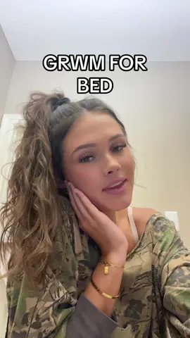 get ready with me for bed! #grwm #gurwm #getreadywithme #alixearle #bellybutonpiercing 