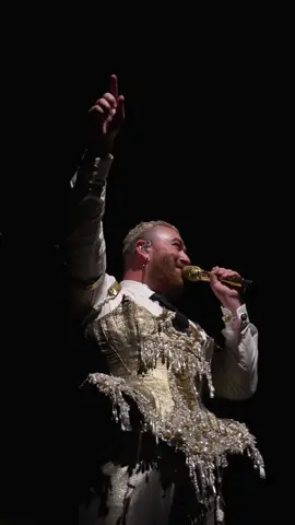 THANK YOU ❤️ #madisonsquaregarden #GLORIATHETOUR 