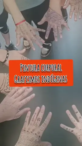 Pintura corporal grafismos indígenas #auladearte #arteeducação #arteindigenadobrasil 