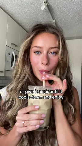For all the girlies with stomach issues!!! This tastes like desert and makes me feel amazing!!!! 🍋#lemonaderecipe #oliveoil #lemonade #healthyrecipes #glutenfreerecipes 