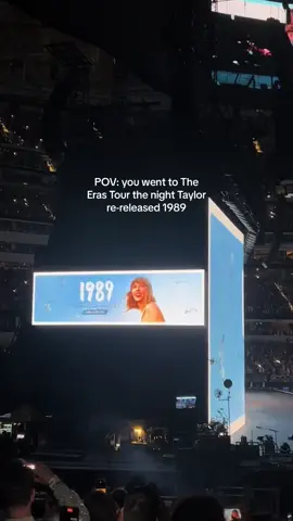 I’m the luckiest girl alive!! #1989TaylorsVersion #theerastour #taylorswifterastour #newromanticstaylorswift #erastourlosangeles #sofistadium 