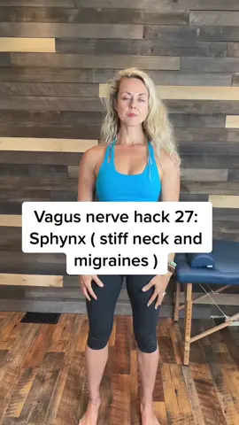 ⁣ The sphinx, another powerful vagus nerve hack, can improve your cervical range of motion, thereby increasing blood flow to the brainstem and stimulating the vagus nerve.⁣ ⁣ If we have forward head posture and limited cervical range of motion, our cranial nerves will be impacted since they exit from the brainstem. We need optimal cranial nerve function so that we can be in a state of social engagement.⁣ ⁣ The exercise is meant to stimulate cranial nerve XI, the accessory nerve. This will relax your SCM muscle as well as your trapezius muscles.⁣ ⁣ This is a developmental position, something we did as babies. When we prop up onto our forearms, it ignites a postural reflex. It is also optimal for reflexive stability. This is a great position, movement, and posture to work from. If you have a stiff neck or you experience migraines on a regular basis, then this is a powerful exercise to perform. Make sure to do it as often as you need to help with your symptoms. Interested in our upcoming vagus nerve program? Comment ‘vagus’ to learn more. Only 10 spots left ! #vagus #vagusnerve #vagusnervestimulation #somaticexperiencing #nervoussystemregulation #nervoussystem #movementparadigm #fypシ 