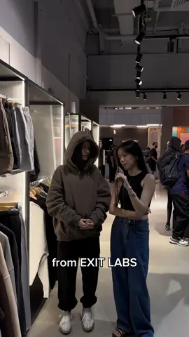 Watch Jiaxuan slay all her dance moves in our sweatpants & sweatshorts. 👀  #fashiontiktok #hoodies #streetwear 