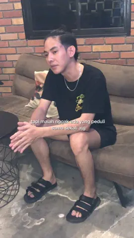 Hanya diri sendiri