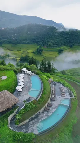📍Topas Ecolodge ที่พักสุดฟิน ณ เมืองในฝัน ซาปา เวียดนาม จะมองไปทางไหนก็สวย แบบถ้าใครมีโอกาสได้ไปเวียดนามเหนือ แนะนำให้ลองไปพักทีนี่เลย 😍🌿🍃 @Topas Ecolodge  ##tiktokพาเที่ยว##tiktokuni##รู้จากtiktok##เวียดนาม##เที่ยวเวียดนาม##รีวิวเวียดนาม##ที่พักเวียดนาม##ซาปา##ซาปาเวียดนาม##รีวิวซาปา##ที่พักวิวหลักล้าน##เที่ยวต่างประเทศ##vietnamtravel##sapa##hanoi