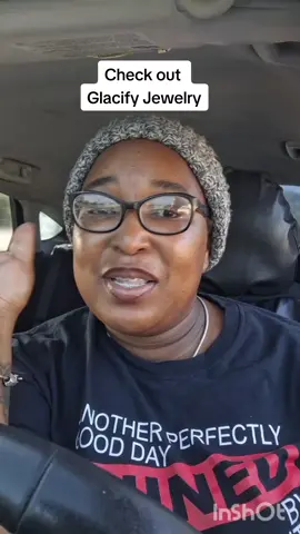 Need some fashion jewelry pieces? Then, check out Glacify Jewelry online. #glacifyjewelry #glacify #jaiyebradwell #quietluxury #jaiye #miamibrowstylist #quietluxurybrowstudio #miamibrowshape #miamibrowsalon