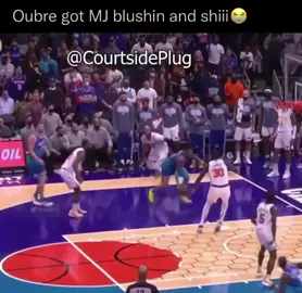 Dont do this to Mj😂😂😂#kellyoubre #michaeljordan #clipfacks #NBA #ballislife🏀 