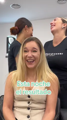 Somo un cuadro pero el supee cambio de look lo teneis que ver!!! 😂😂 @Cristina🌸 #meme #humor #risa #risastiktok #memepeluqueria #peluqueria #peluquera #balayage #balayagehair #rubio #pelorubio #hairtok 