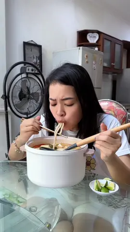 Akhirnya cc bisa masak😛😛😛😛@TriHartati_65 #linglinglieanti #cicilingling #mamacetar #manthul 
