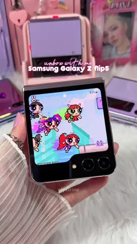 unboxing my Galaxy Z flip 5 in Lavender 💜 ft. Zflip collection at the background!  I love the gap-less design, the larger cover display, and the soft color which is close to lilac! 🫶🏻 Since getting my first Z flip in 2020, I've always waited each new release to ensure that I'll be able to get them all. Seeing how it slowly improved and evolved is such an amazing experience! I have so many memories with my previous z flip phones, each one with their own beautiful case to match its quality! So excited to dress up my new Z flip 5 😍🕺 @Samsung  #galaxyzflip5 #zflip5 #samsung #galaxyzflip #jointheflipside 