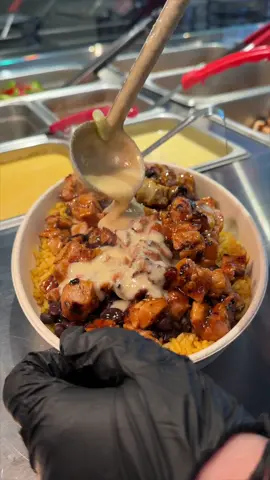The HONEY CHIPOTLE CHICKEN BOWL from @Tacobee’s Mexican Grill in Crown Heights, Brooklyn NYC! 🍗🧀🔥 Lunch is served. 🤤 #DEVOURPOWER #fyp #foryou #foodtiktok #tacobees #crownheights #foodies #foodblog #nycfoodblog #brooklyn #lunch #nycfood #nyclunch #queso #mexicanfood #burritobowl  