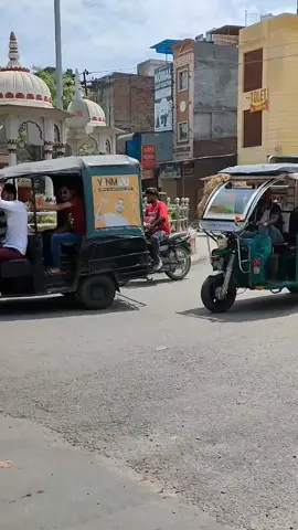 amritsar. Cobain tuktuk plus asmr klason. #india #indiatrip #walkingaround #rickshaw #bajay #trip #klakson #travel #traveling #jalanjalan #travelindia 