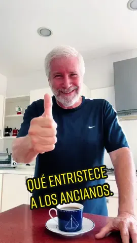 De qué se quejan y entristecen los ancianos! #abuelogarrick #viejo#abuelos#vive#hijos#madre#padres#padre#tristeza 