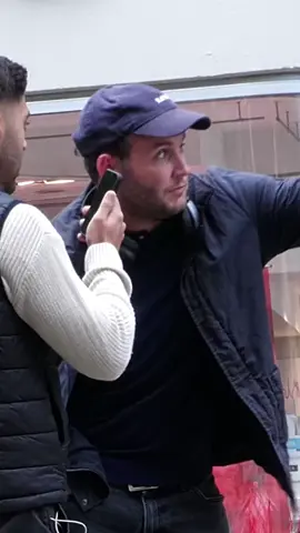 Wieso soll ich wieder umdrehen? #fyp #foryoupage #fürdich #viral #streetcomedy 