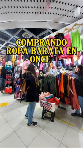 🔥COMPRANDO ROPA BARATA EN ONCE 🔥 BUENOS AIRES ARGENTINA  Nos fuimos a La feria ONCE y encontramos precios de locura . El precio  mayorista a partir de 3 prendas para arriba también venden a precio unitario.   Yo personalmente me compre una camiseta de LIONEL MESSI DEL INTER DE MIAMI  📍 PRECIO : 3000 Los  precios son todo Barato una buena opción para poder ahorrar y buscar mejores precios para la Familia . Este este lugar encuentras Ropa  de marca,  de todo tipo y estilo. @warmi_trendy @gio ropa  Y voz ya fuiste de compras a ONCE? #once #ropamayorista  #barato #mujer #feria #estilo #tendencia #ofertas #marcas #precio #salada #avellaneda #flores 