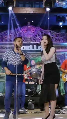 #dindingkaca #fendikadella #difarinaindra #omadella #dangdutinajaaofficial #fypシ 