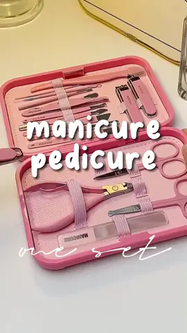 kuku bersih dan cantik seperti ke salon cuma perawatan mandiri dengan set alat manicure pedicure cute ini😭💖 lengkap dan harga terjangkau, banyak pilihan warna lainnya jugaa✨ yuk checkout!👇🏻 #setalatpotongkuku #setmanicurepedicure #setperawatankuku #merawatkuku #kukusehat #kukucantik #metime🧘🏽‍♂️ 