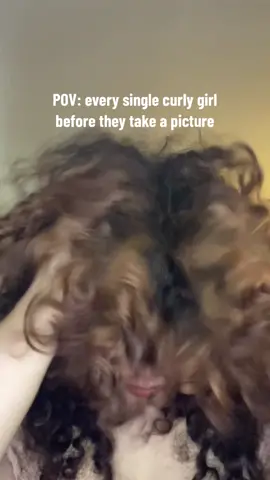 Gotta get that volume! ✨ #curlyhairstyle #naturalhairstyle #curlscurlscurls #curlygirl #longhair #hairinspiration 