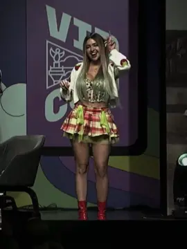 Ari en su panel HACIENDO EL PAPURE!!!! ❤️😭 #arigameplays #ari #juansguarnizo #juan #clipsdetwitch #twitch #stream #fyp #foryou #parati #viral ⚠️FAKE SONG⚠️ 