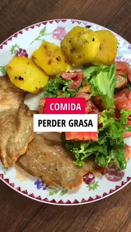 Comida para Perder grasa y balancear Proteinas y Carbohidratos sanos. 🍹 Ve a mi Instagram y entra a mi Link para e-Book's con mas de 150 Recetas,  dietas y más🥗 https://linktr.ee/recetas_fitnesn #Fitness  #gym  #workout  #fitnessmotivation  #fit  #fitn  #healthyfood  #saludable  #salud  #reels  #recetassaludables  #recetasfaciles  #recetas  #bajardepeso  #adelgazar  #perderpeso