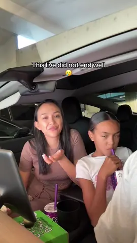 My poor tesla 😅 #scratchedcar #live #eatinthecar 