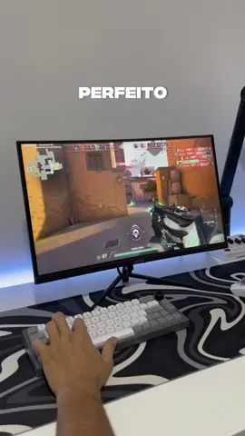Meu novo monitor gamer!!! Conheçam o Mancer VALAK! 180Hz, 1ms, Painel VA, Tela curva, Saída de áudio… #pc #pcgamer #gamer #setup #setupgamer #monitor #monitorgamer #mancer #pichau 
