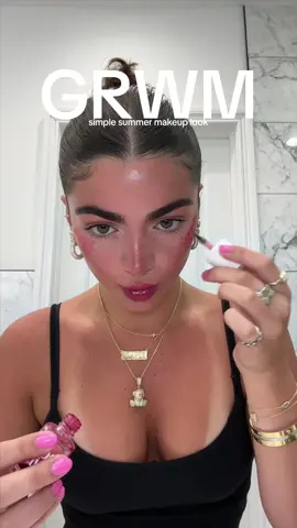 ✨💆🏻‍♀️💄 #grwm #makeup #slickback 