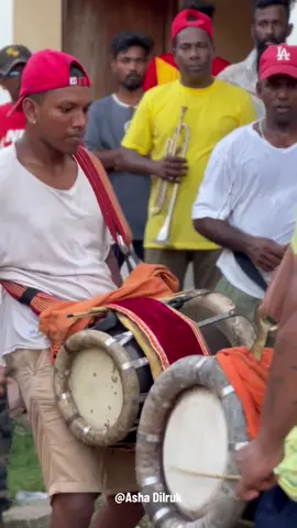 අහන්න දෙයක් නෑ Trend එක සදීශ් තමයි ඉතින්.❤️‍🔥🎺 🤩 පිස්සු හැදෙන ගැහිල්ලක්.🤩 #sadeeshband #2023 #kawadi #ambalangoda #අම්බලන්ගොඩ_අපි #fypシ #ypシ゚viral #down_south_srilanka👽🌿🇱🇰 