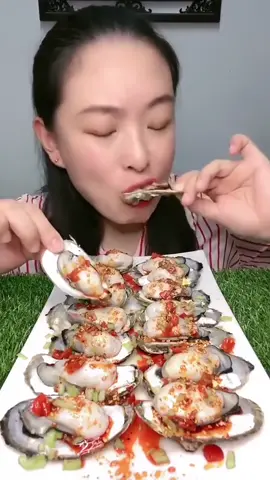 #food #foodtiktok #foodvideo #foodasmr #asmr #asmrsounds #mukbang #mukbangvideo #eating #diliciousfood #chinesefood #fyp #trending 