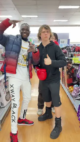 Throwing peace at people #peace #fyp #comedy #wholesome 