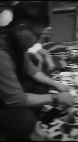 Jangan ditiru gaes 😁✌️