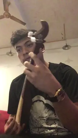 Nyobain part solonya Mas Iis Pusakata di lagu Angin Pujaan Hujan dengan Kulcapi Karo #pusakata #anginpujaanhujan #kulcapikaro #karo 